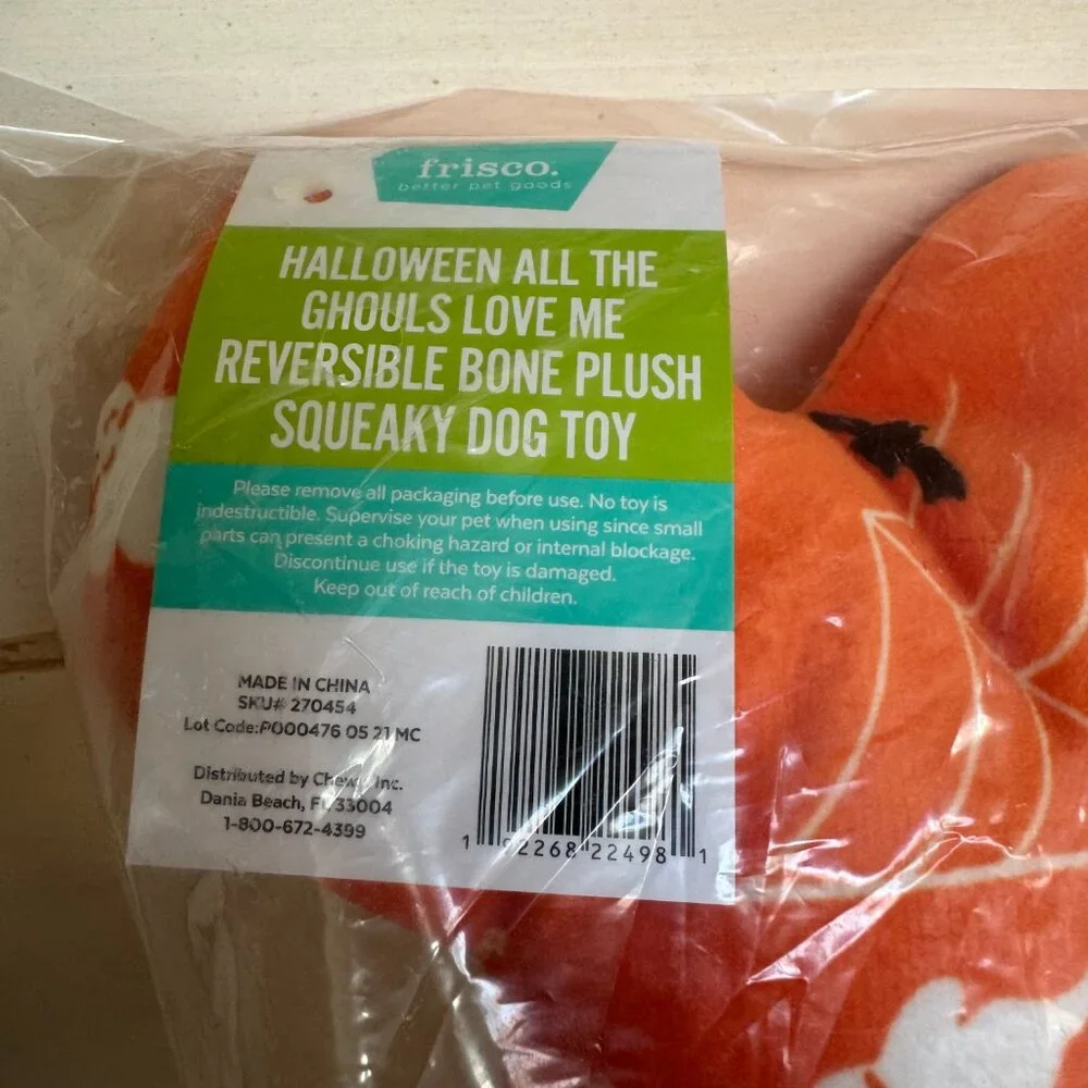 NWT, Frisco Halloween All the Ghouls Love Me Bone, Plush Squeaky Dog Toy, Orange